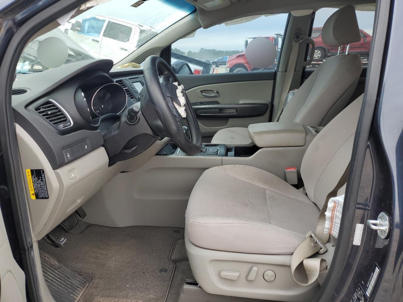 2016 KIA SEDONA LX - Фото 7
