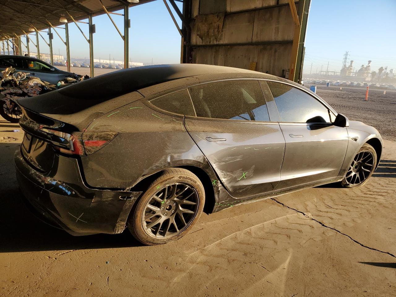 2024 TESLA MODEL 3 - Фото 3