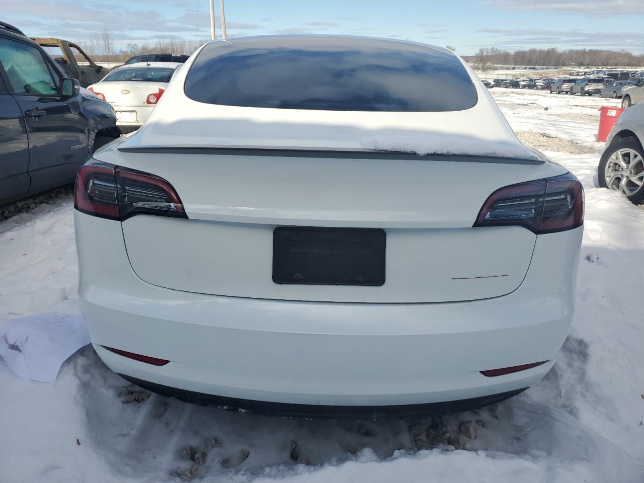 2023 TESLA MODEL 3 - Фото 6