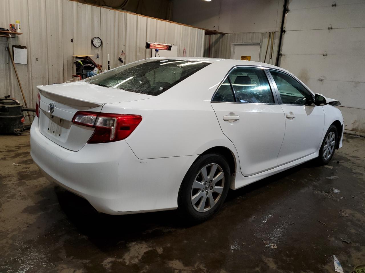 2012 TOYOTA CAMRY BASE - Image 3