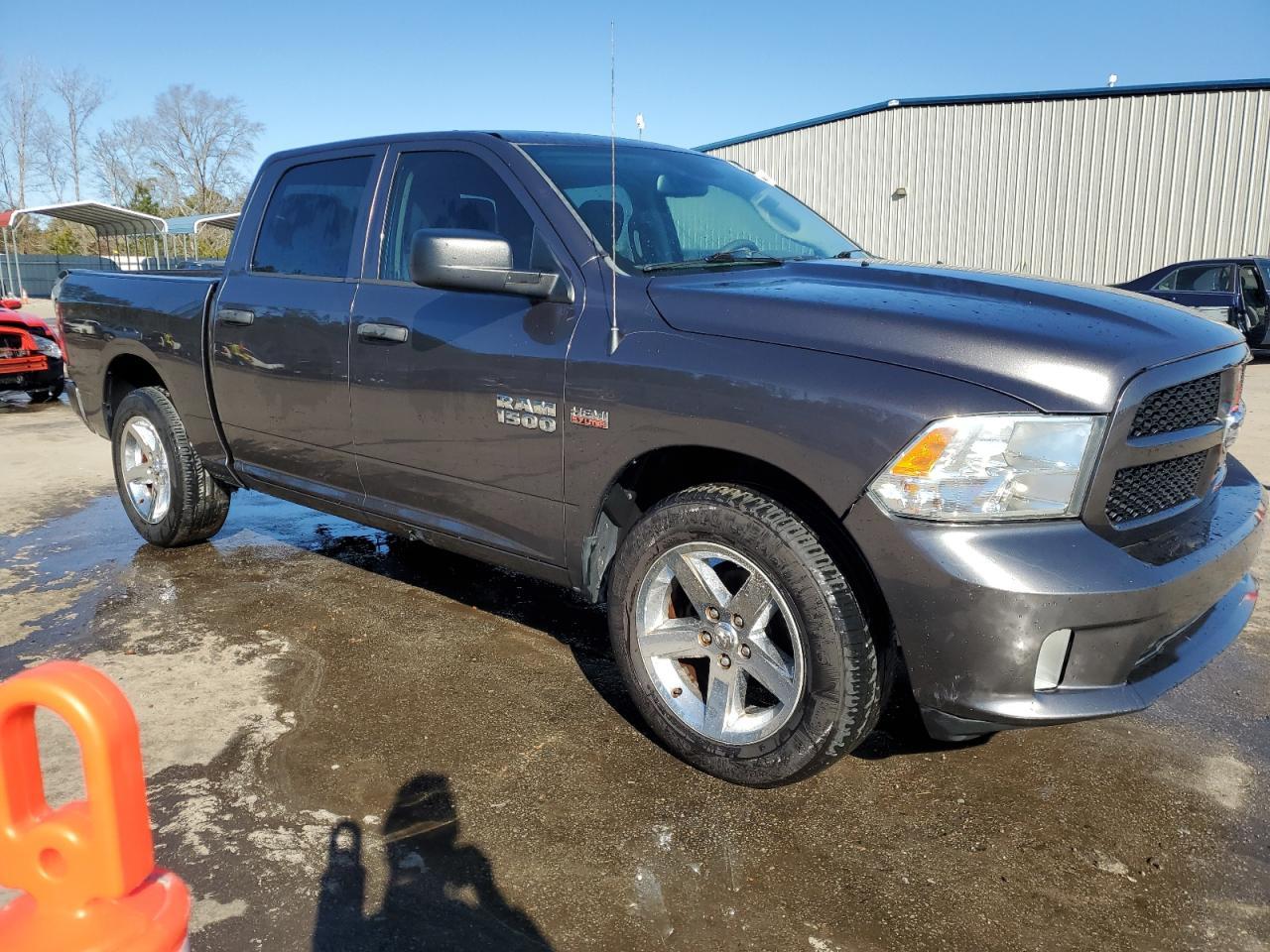 2015 RAM 1500 ST - Image 4