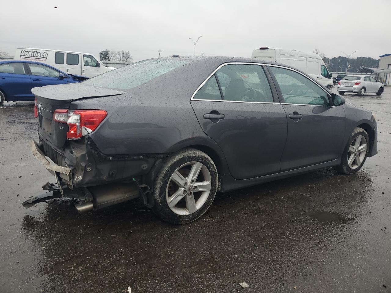 2013 TOYOTA CAMRY L - Image 3