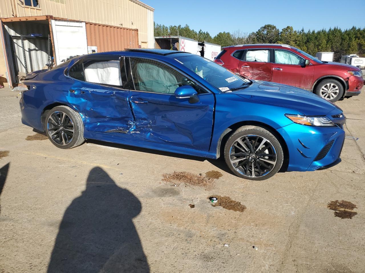 2018 TOYOTA CAMRY XSE - Image 4