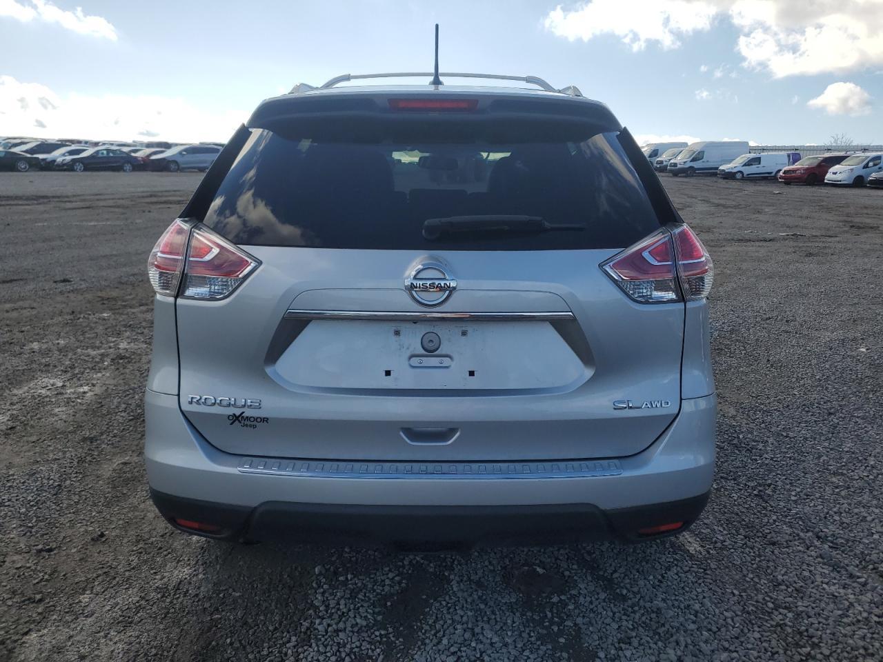 2015 NISSAN ROGUE S - Image 6