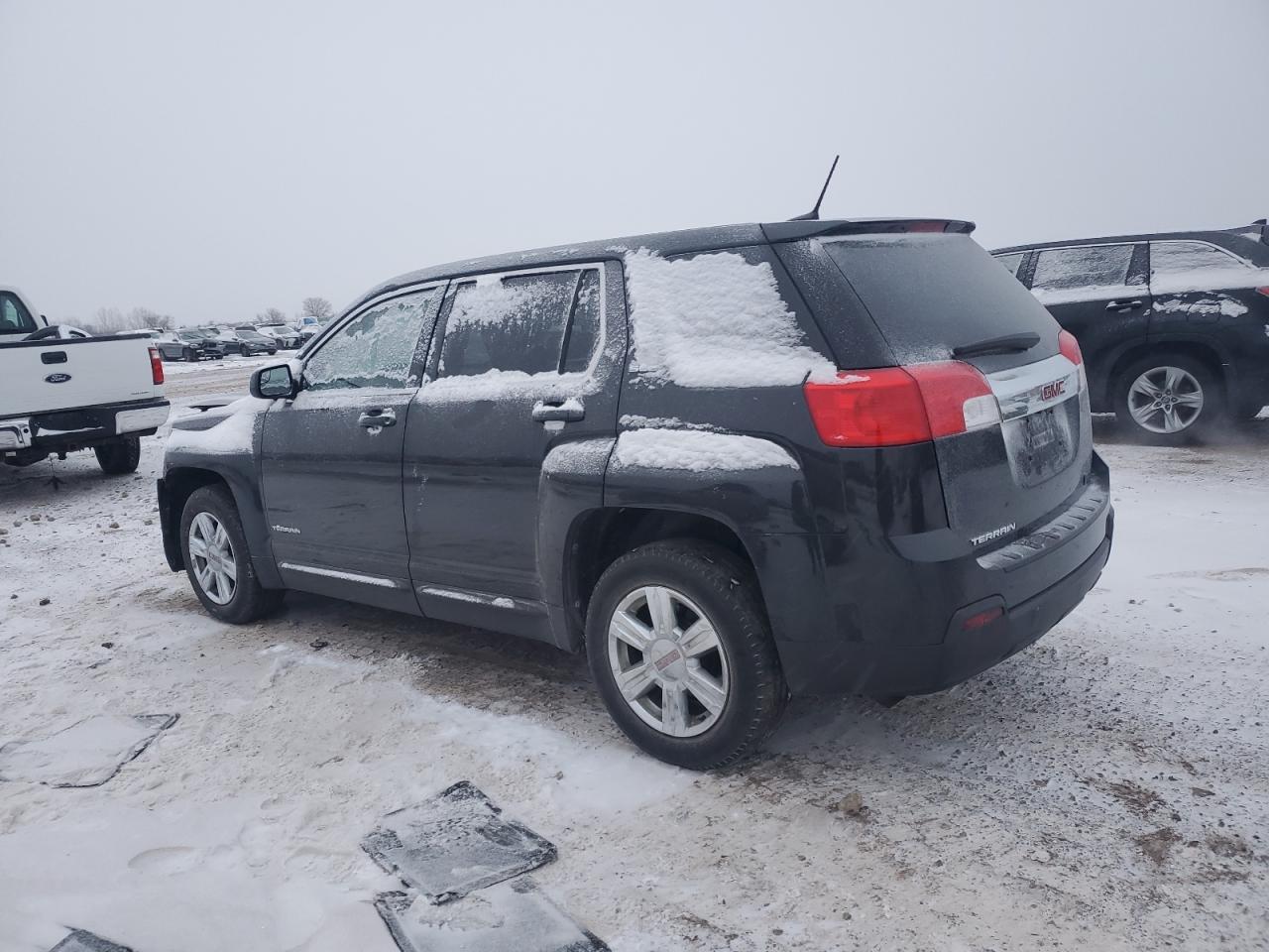 2014 GMC TERRAIN SL - Image 2