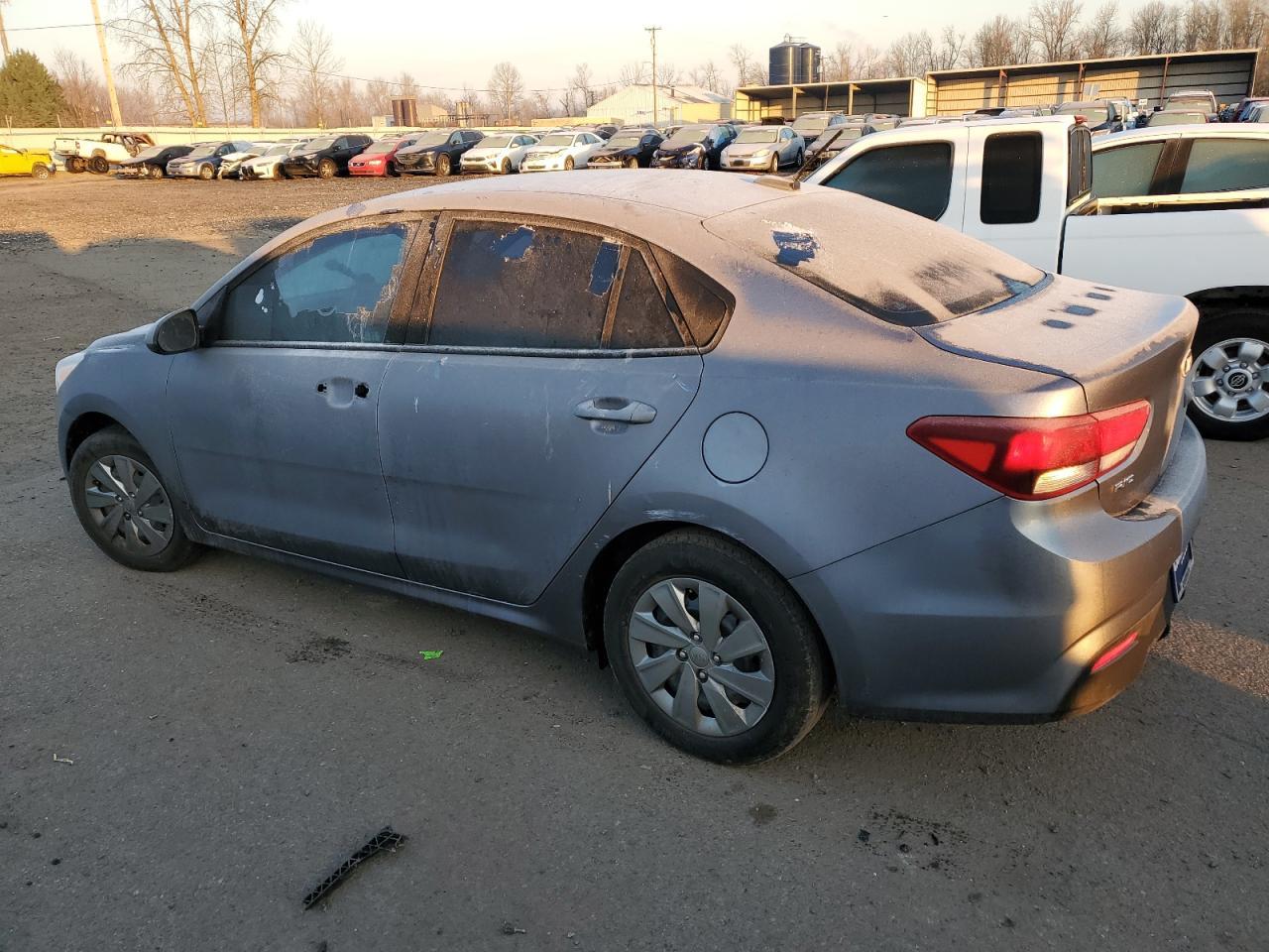 2020 KIA RIO LX - Фото 2