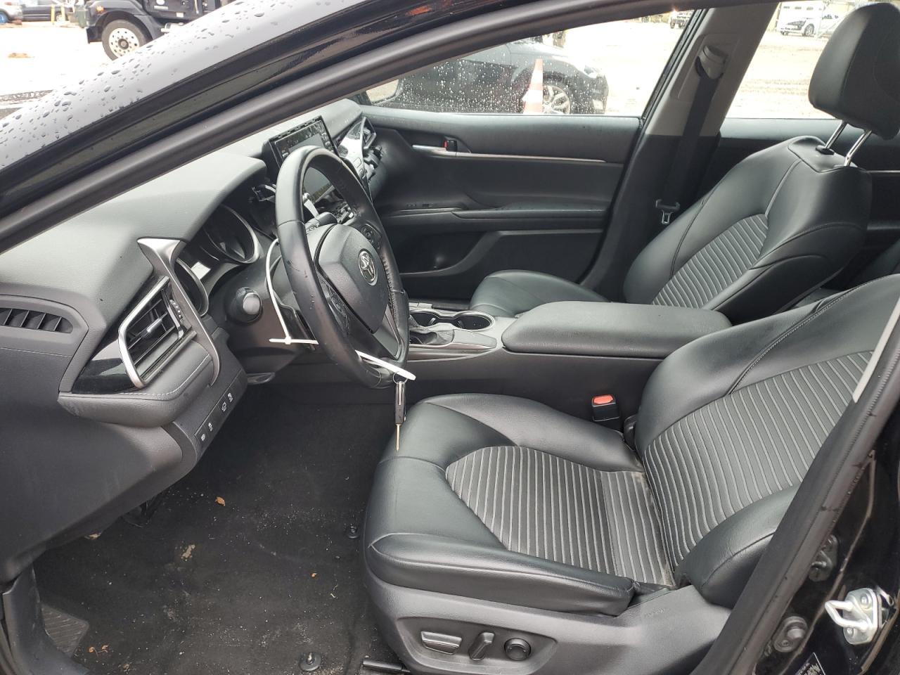 2021 TOYOTA CAMRY SE - Фото 7