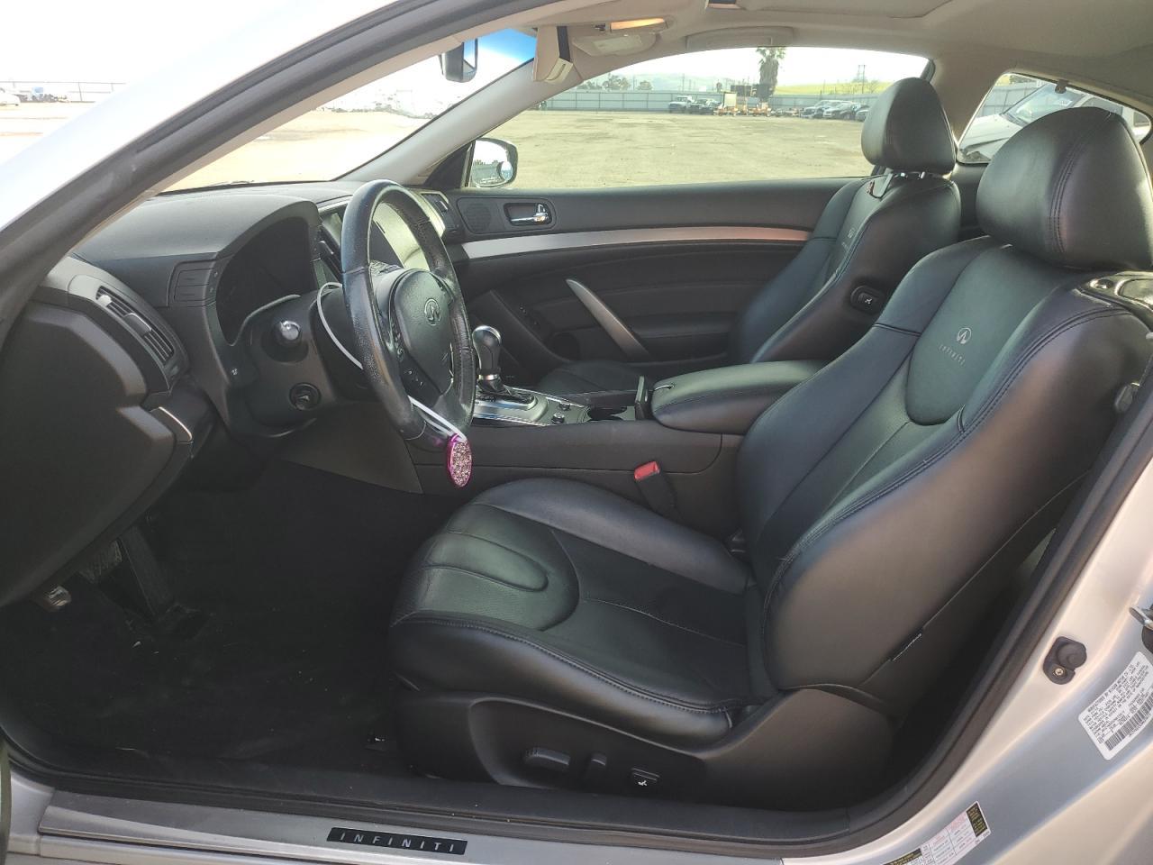 2012 INFINITI G37 BASE - Image 7