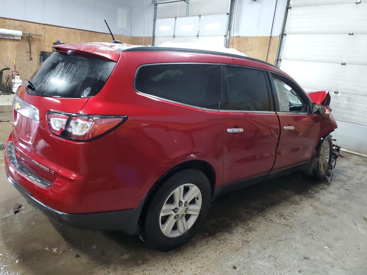 2014 CHEVROLET TRAVERSE L - Фото 3