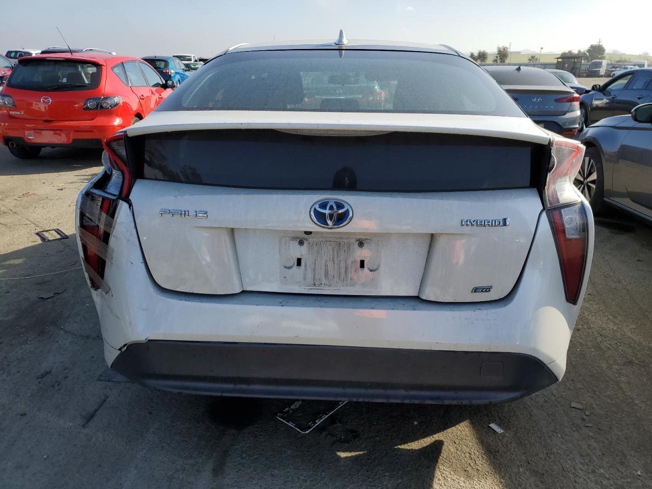 2016 TOYOTA PRIUS - Фото 6