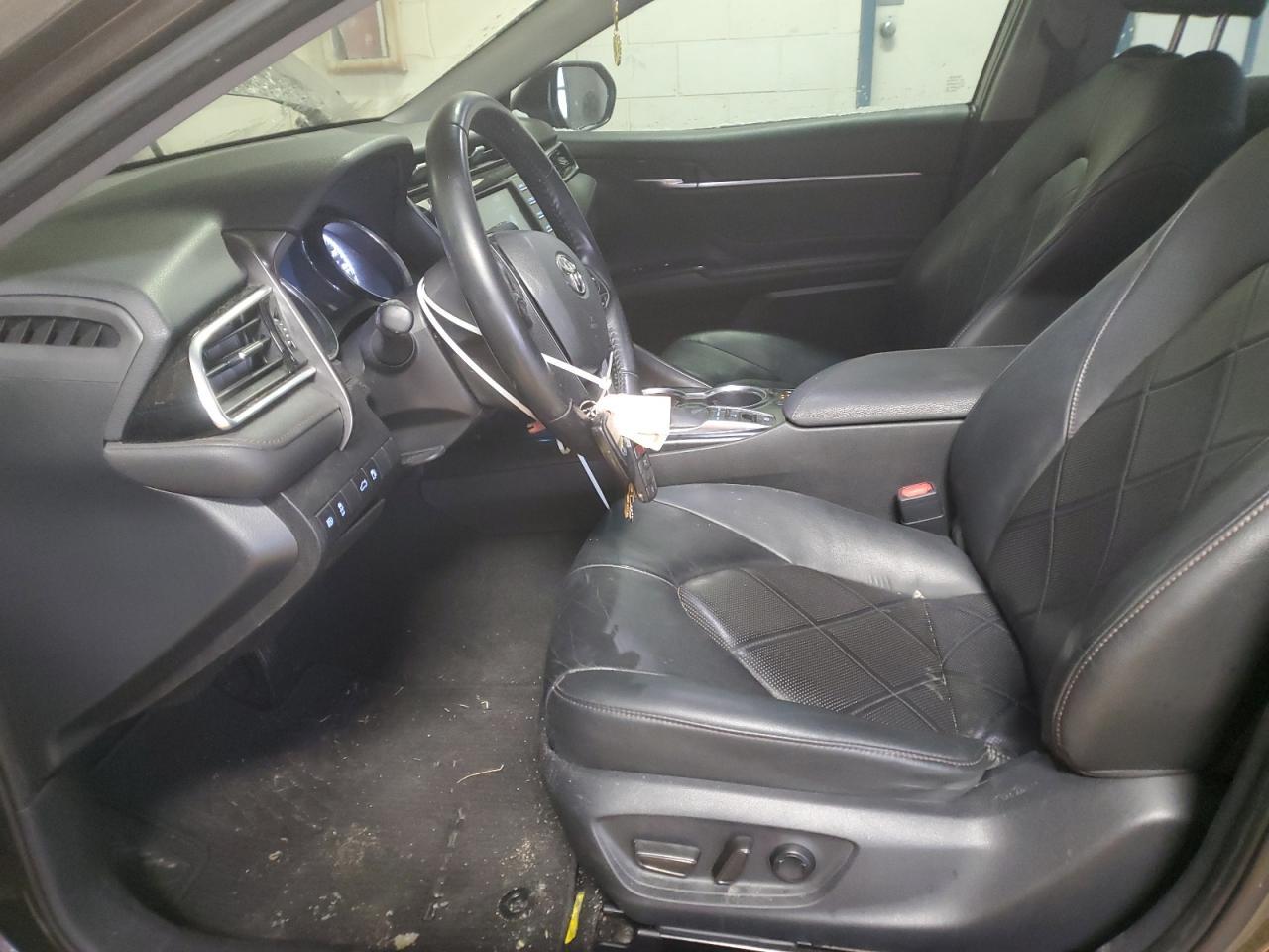 2018 TOYOTA CAMRY L - Image 7