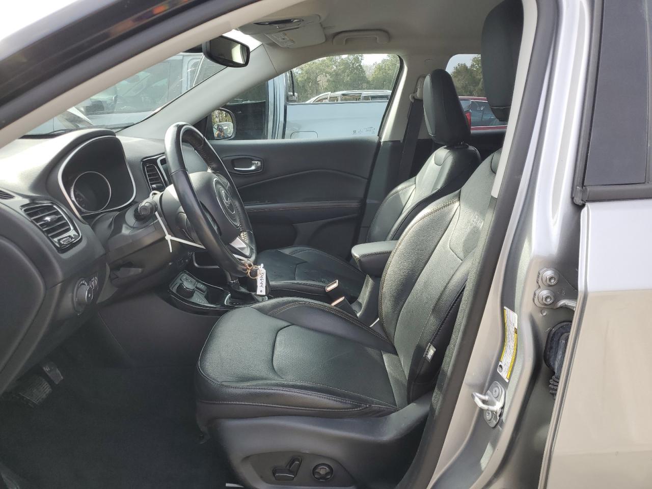 2020 JEEP COMPASS LI - Фото 7
