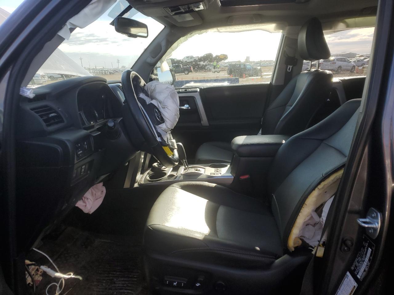 2017 TOYOTA 4RUNNER SR - Фото 7