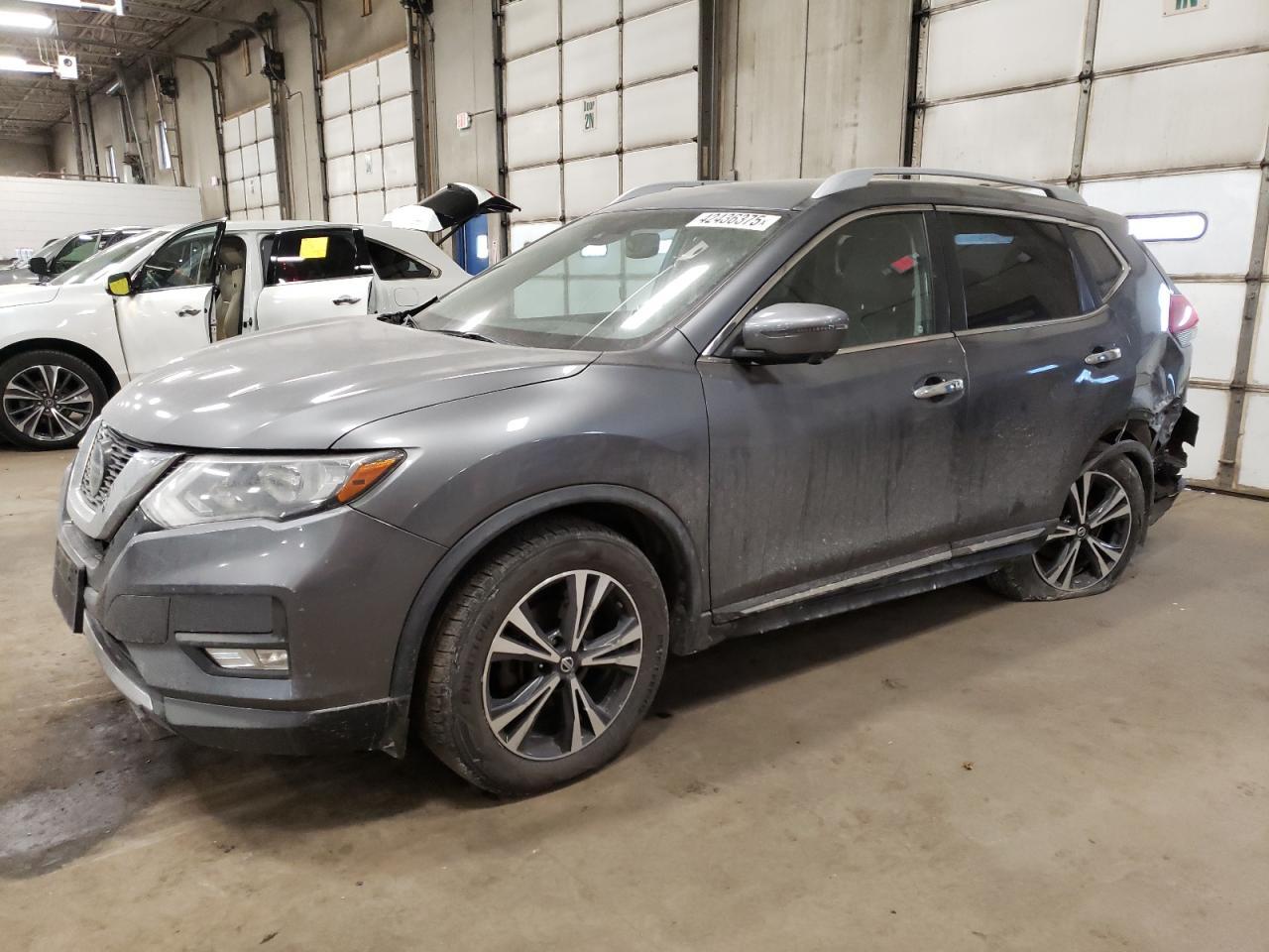 2018 NISSAN ROGUE S