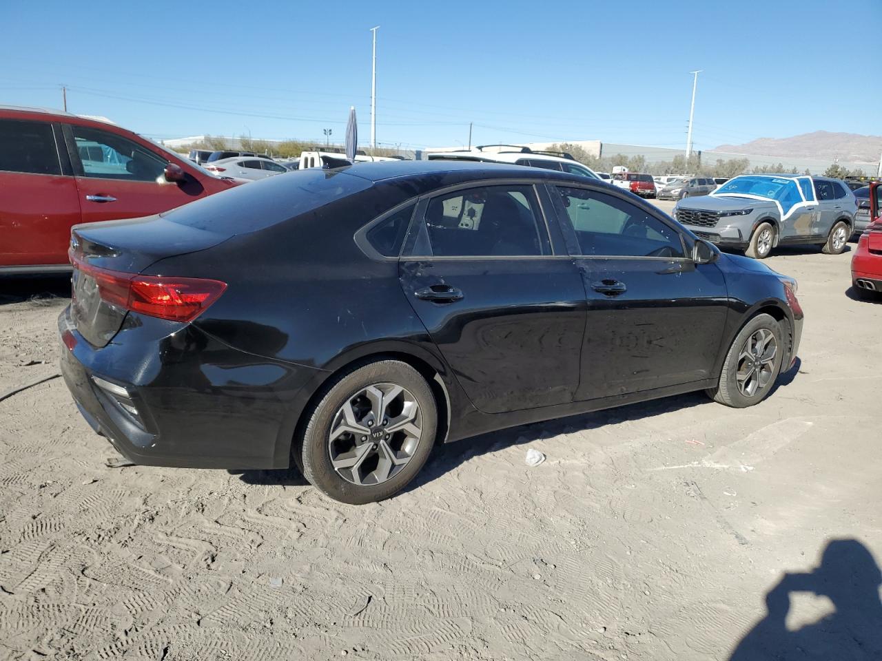 2021 KIA FORTE FE - Фото 3