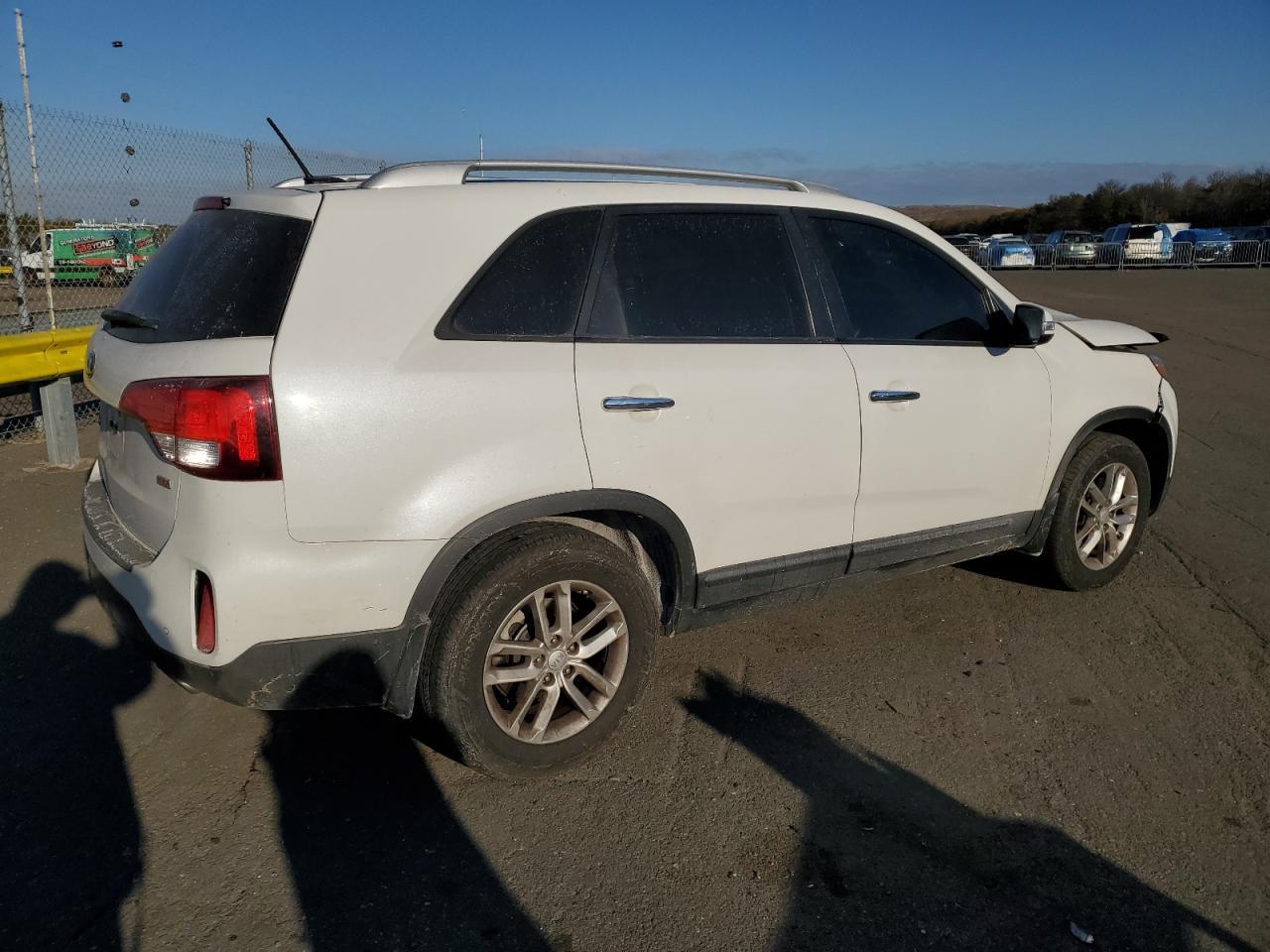 2015 KIA SORENTO LX - Image 3