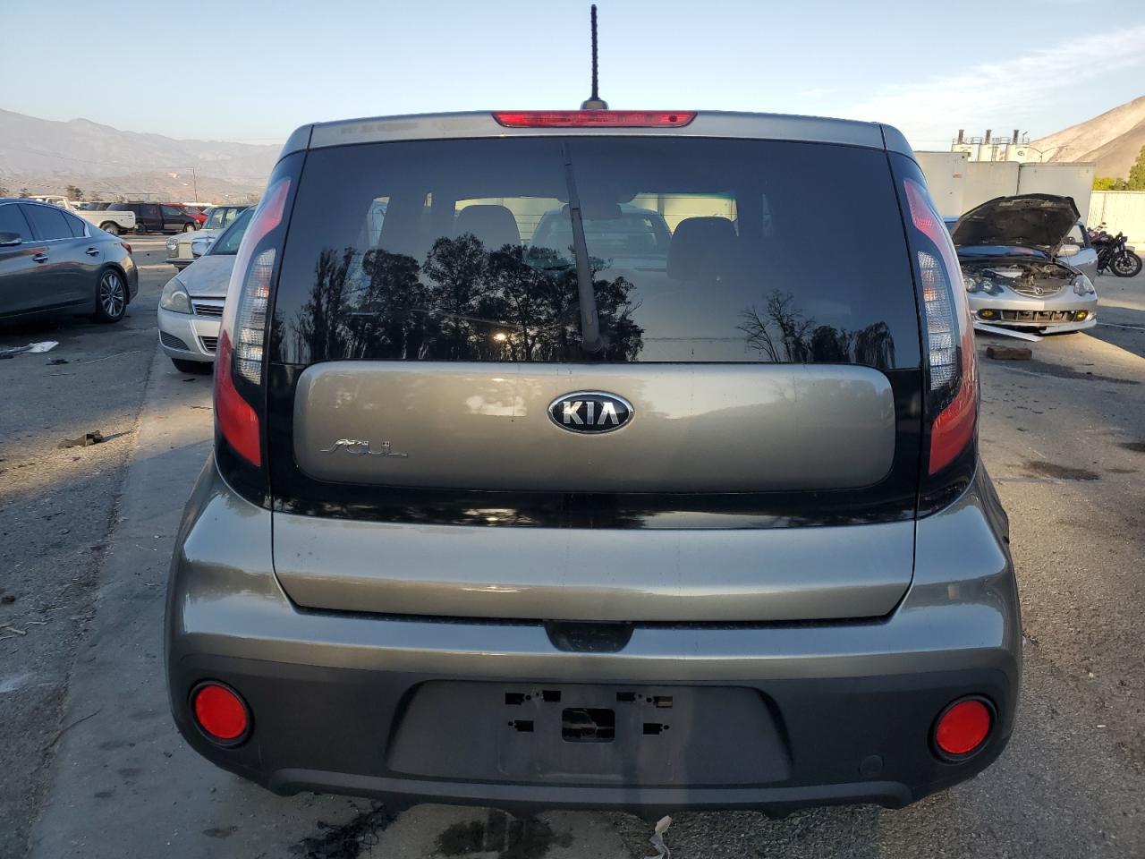 2017 KIA SOUL - Image 6