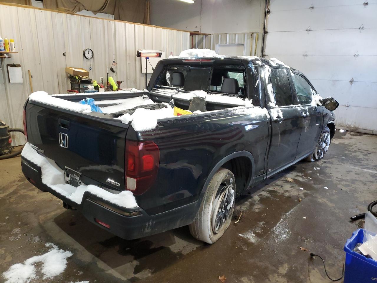 2019 HONDA RIDGELINE - Image 3