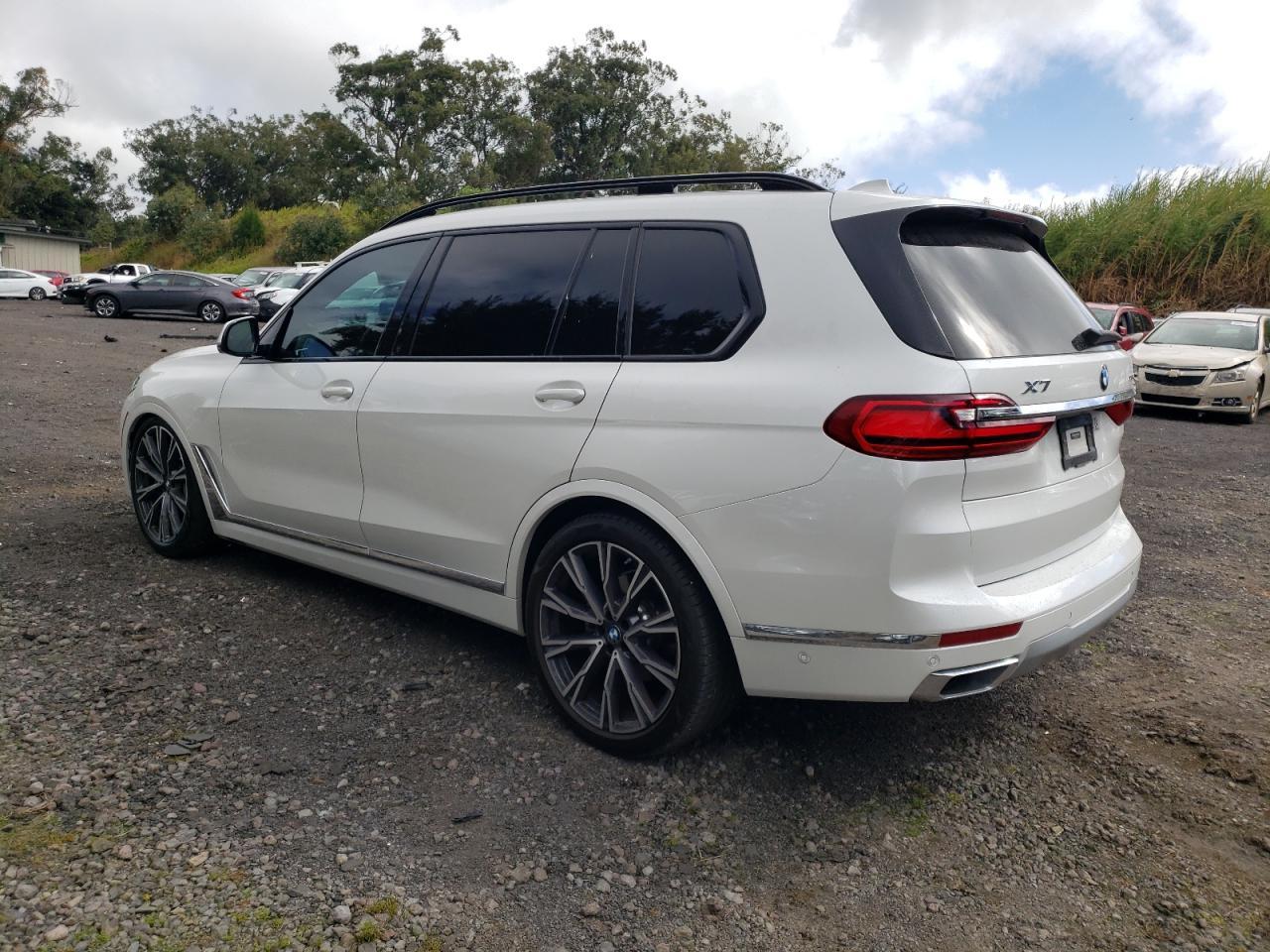 2021 BMW X7 XDRIVE4 - Фото 2