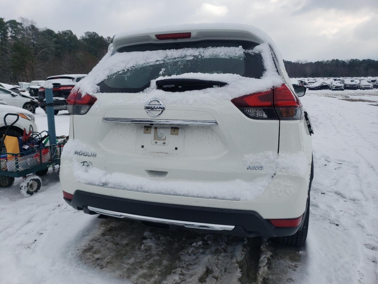 2017 NISSAN ROGUE S - Фото 6