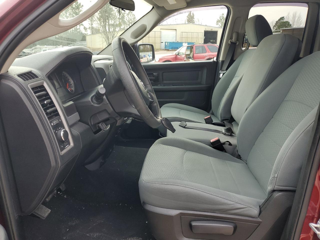 2017 RAM 1500 ST - Фото 7