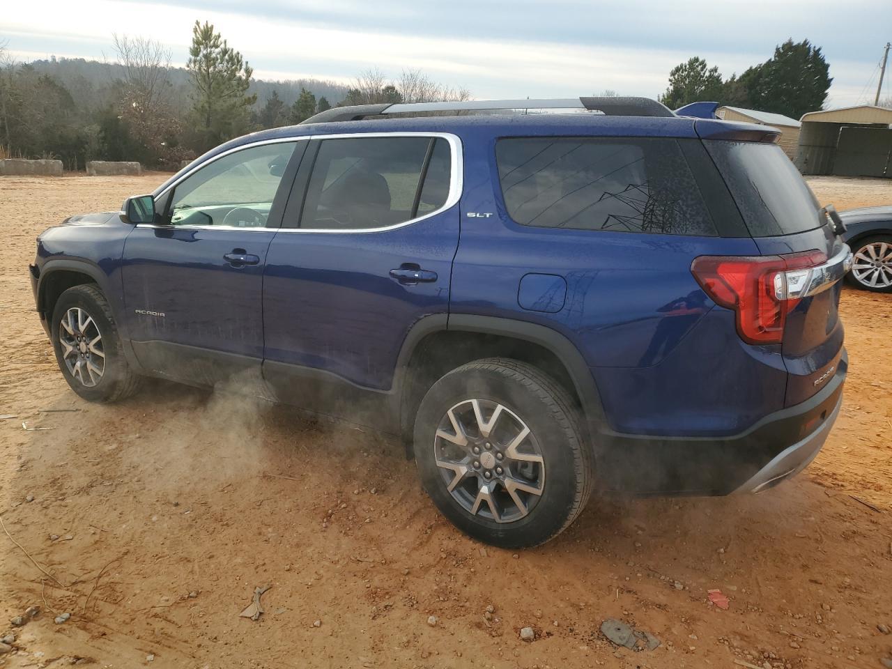 2023 GMC ACADIA SLT - Image 2