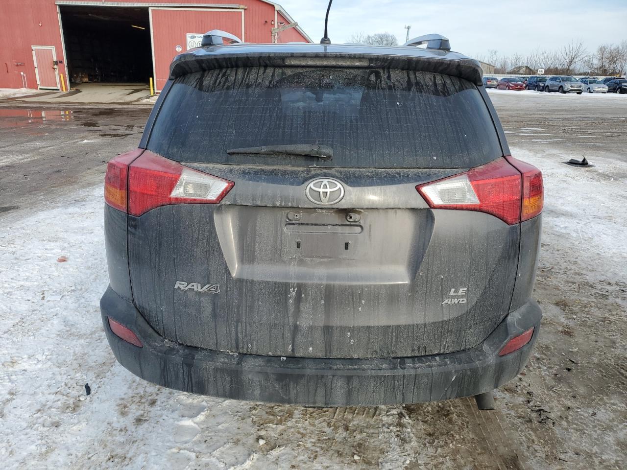 2015 TOYOTA RAV4 LE - Image 6