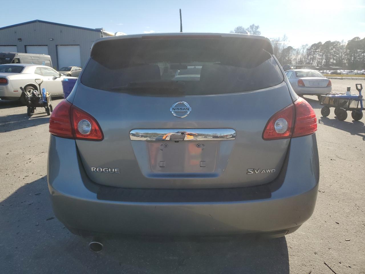 2013 NISSAN ROGUE S - Image 6