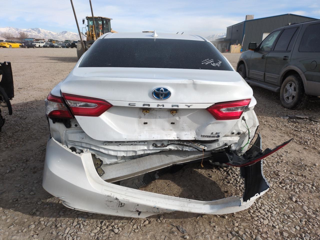 2020 TOYOTA CAMRY LE - Image 6