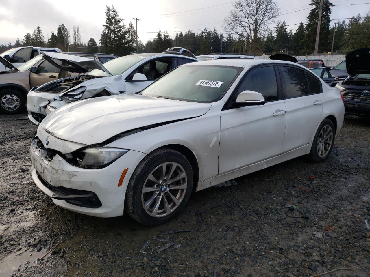 2016 BMW 320 I car image