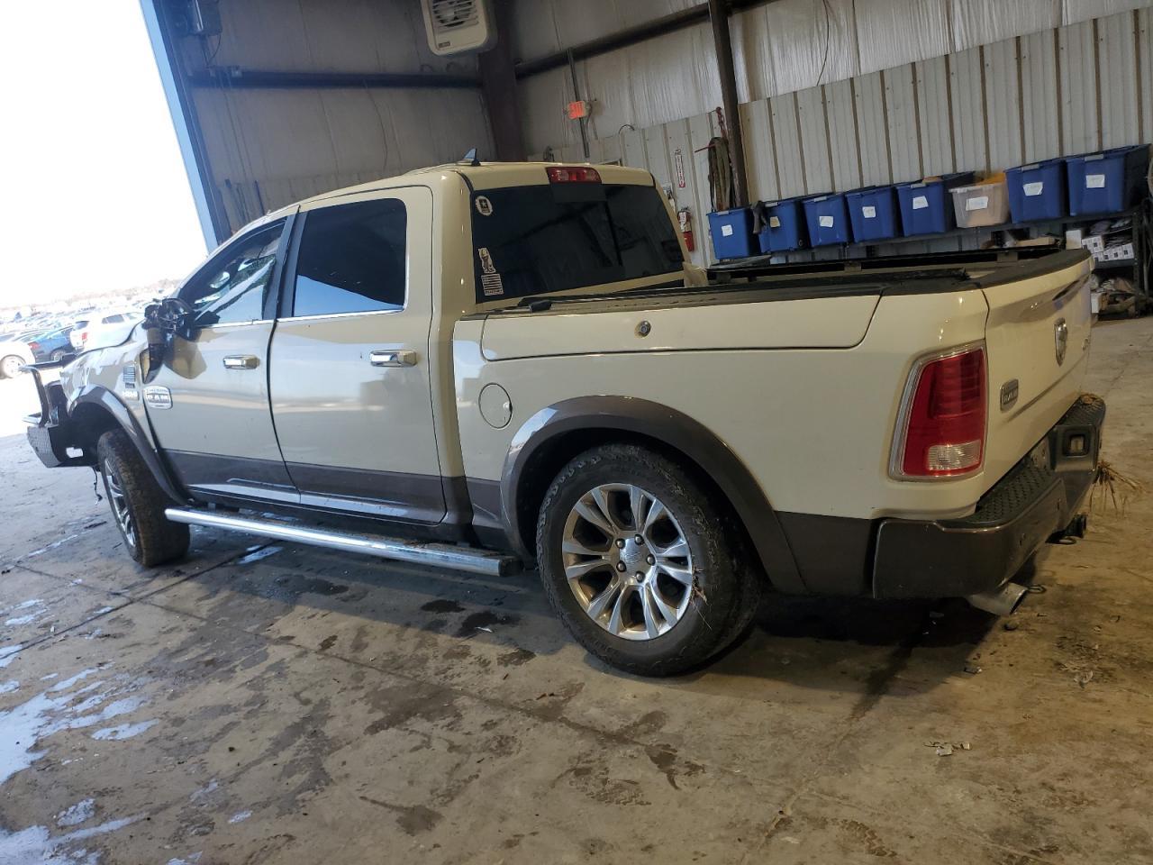 2017 RAM 1500 LONGH - Фото 2