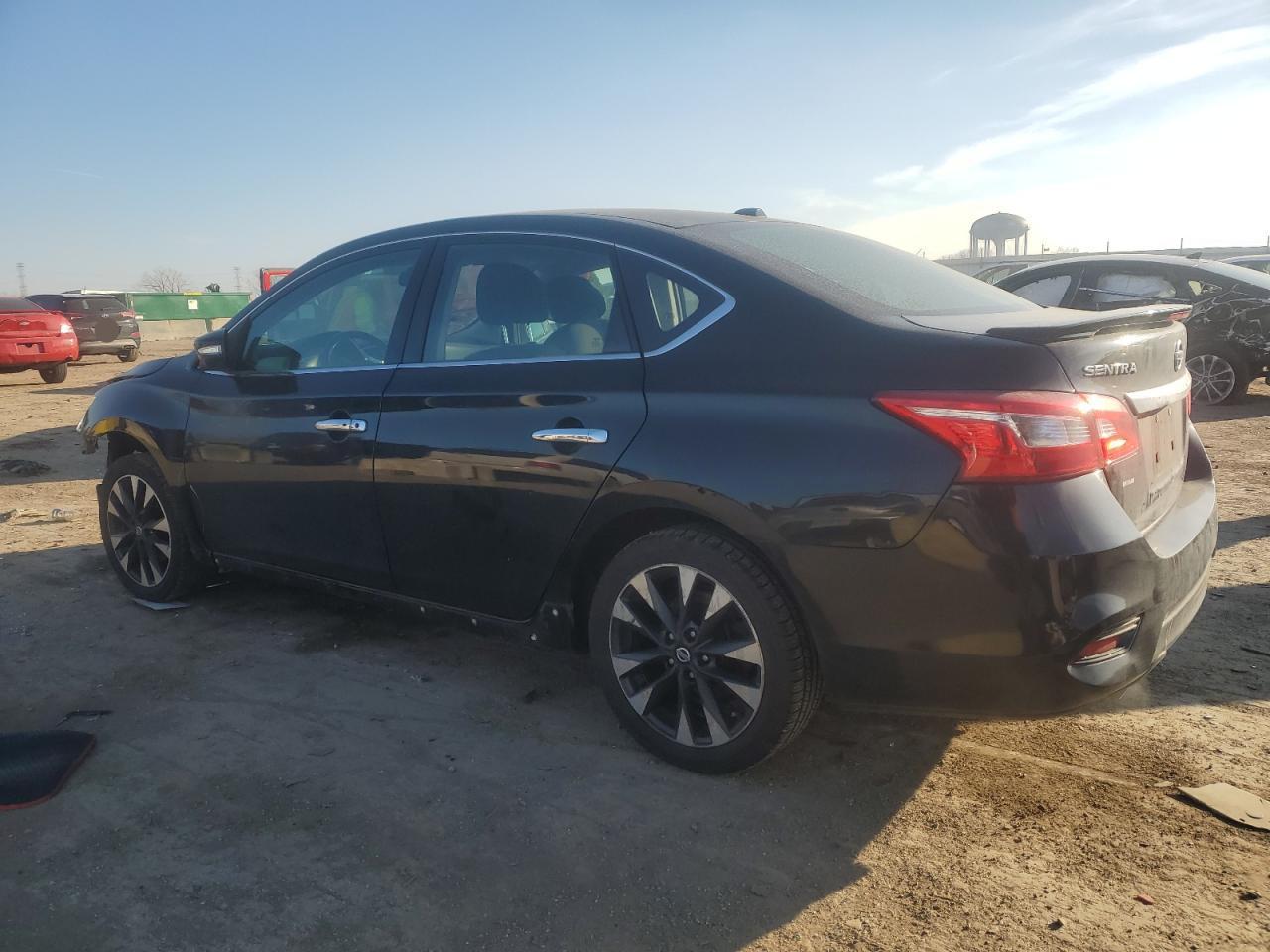 2018 NISSAN SENTRA S - Фото 2