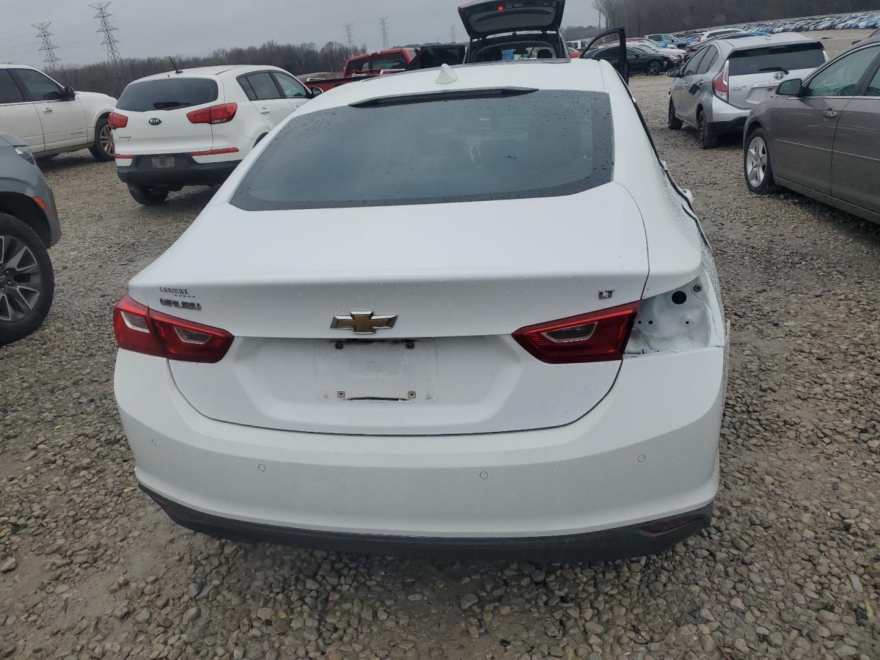 2017 CHEVROLET MALIBU LT - Фото 6