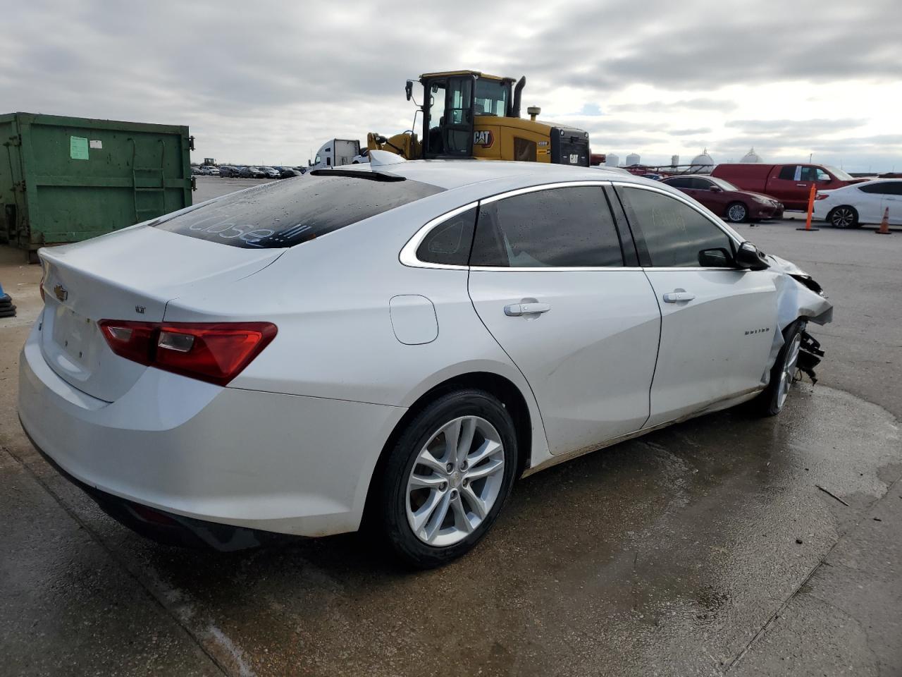 2017 CHEVROLET MALIBU LT - Фото 3