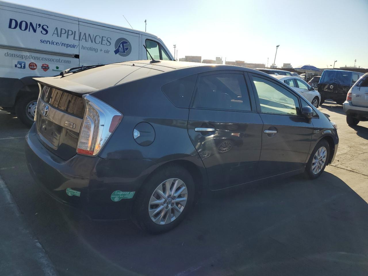 2015 TOYOTA PRIUS PLUG - Фото 3