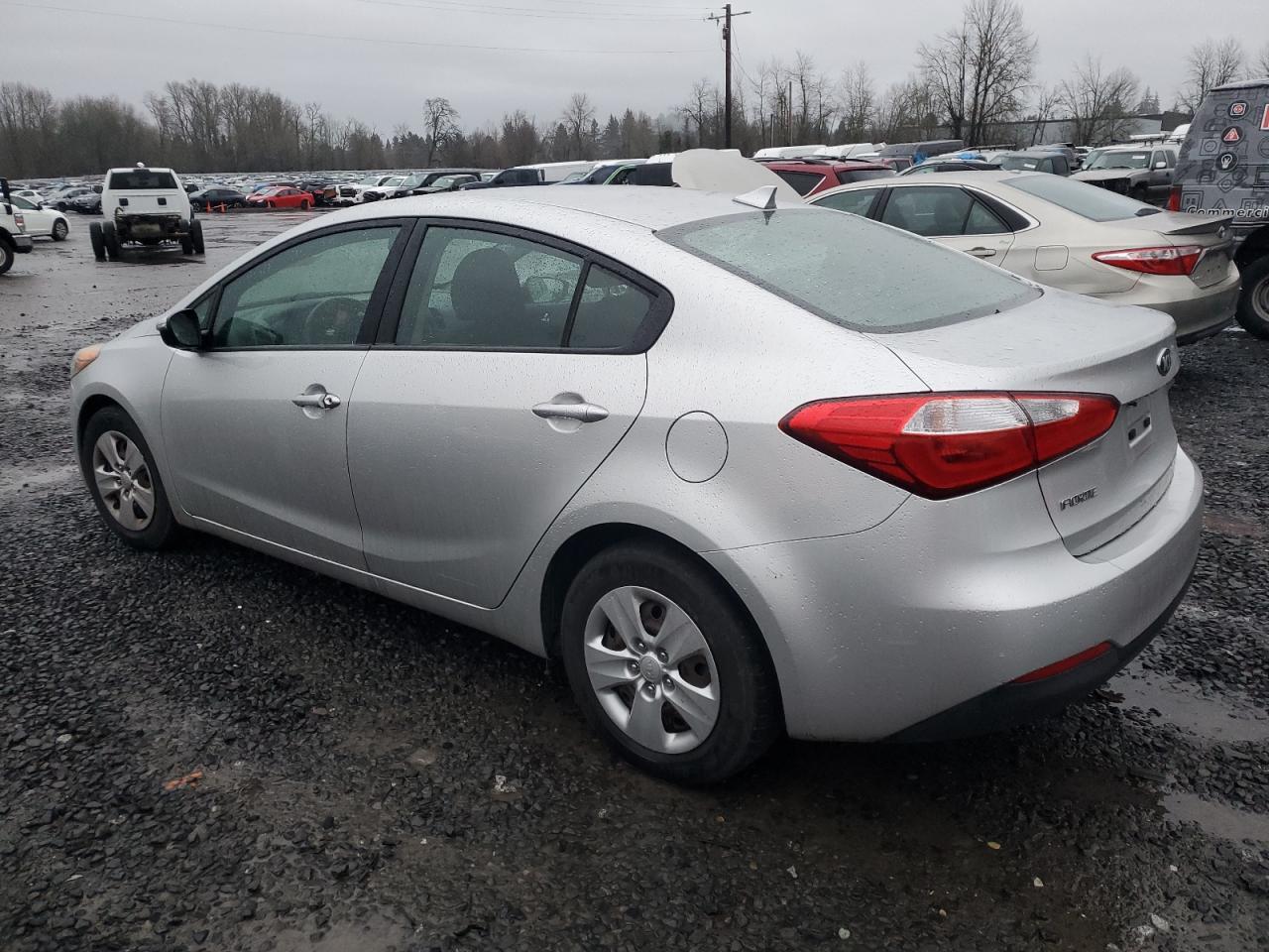 2015 KIA FORTE LX - Фото 2