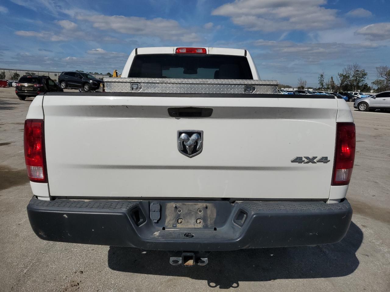 2019 RAM 1500 CLASS - Image 6