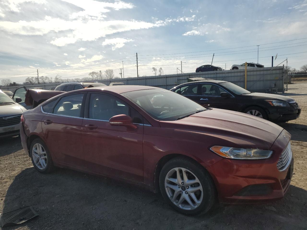 2013 FORD FUSION SE - Image 4