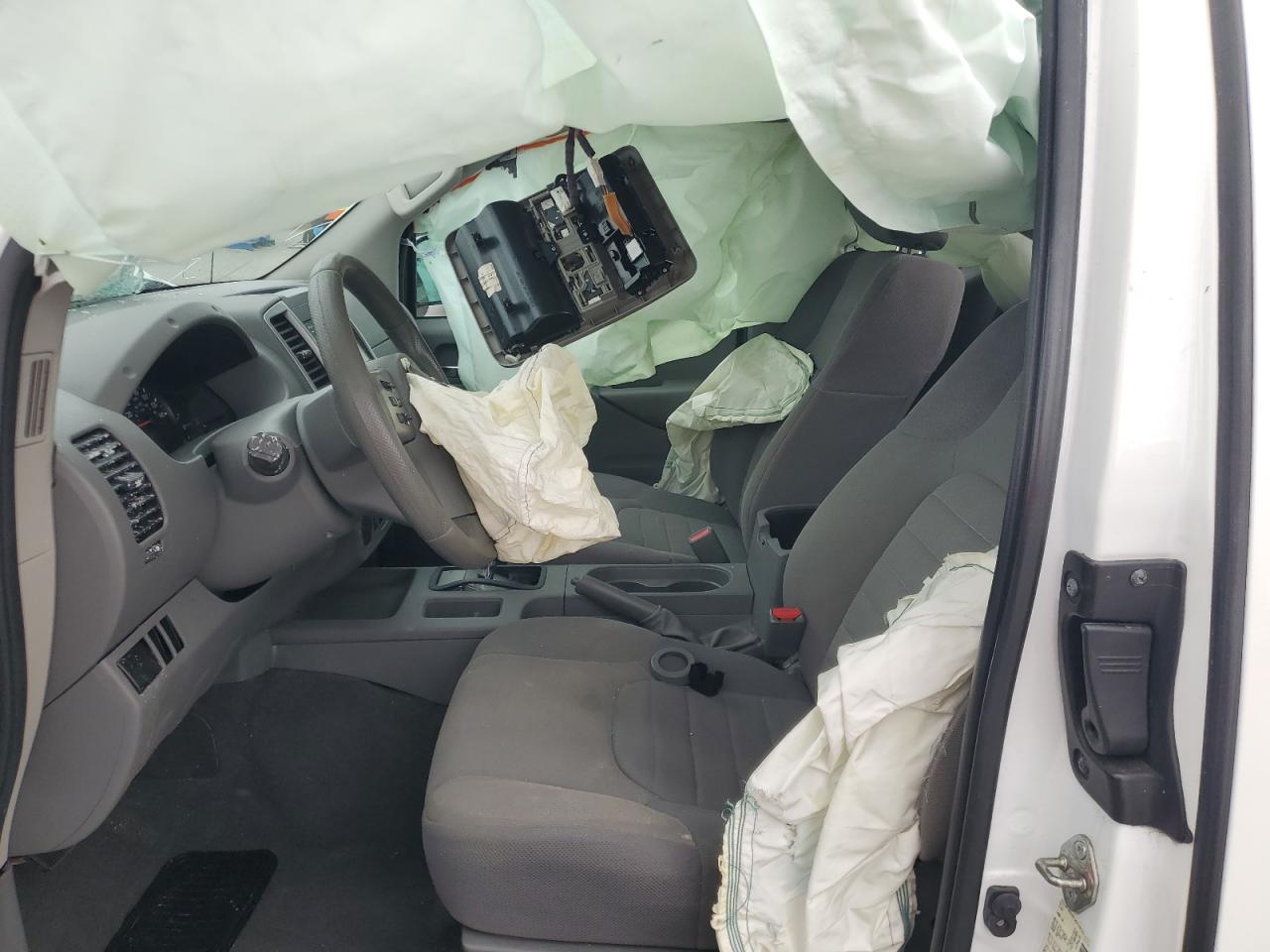 2019 NISSAN FRONTIER S - Фото 7