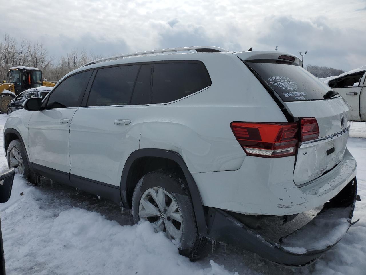 2018 VOLKSWAGEN ATLAS SE - Image 2