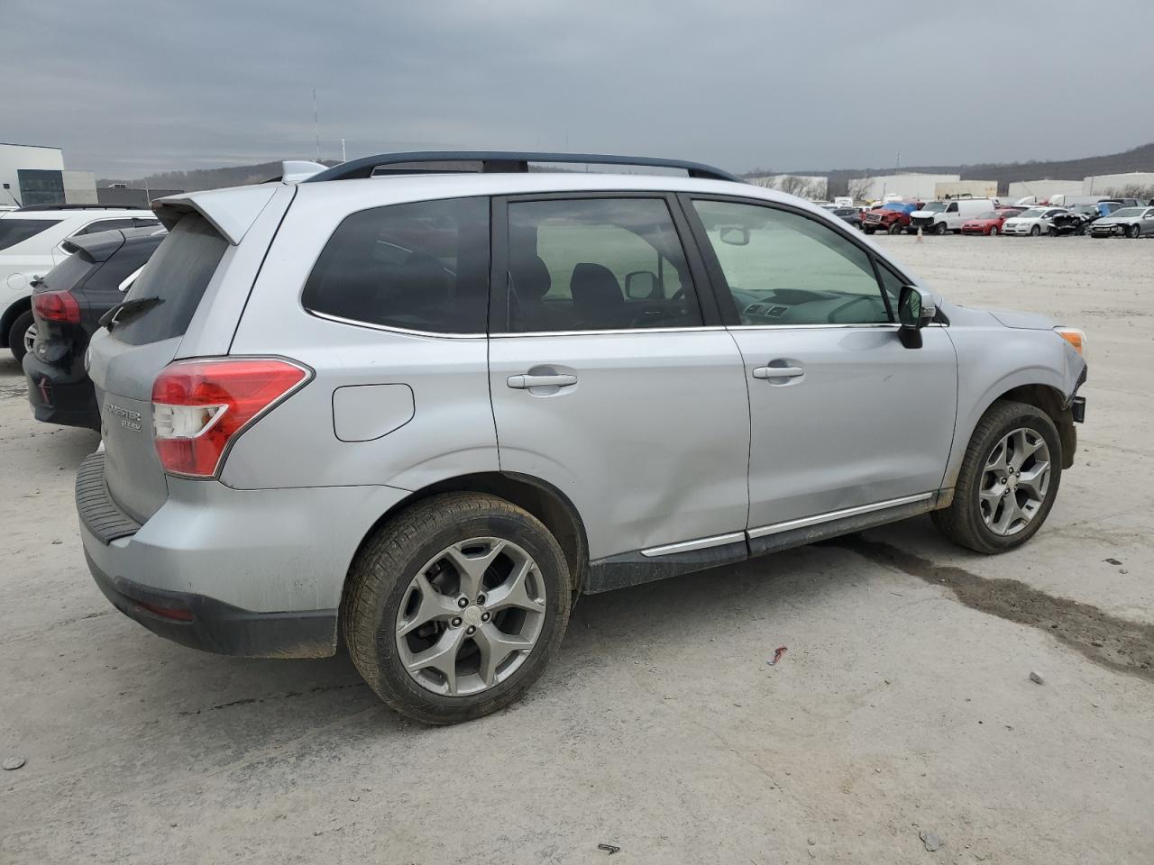 2016 SUBARU FORESTER 2 - Фото 3
