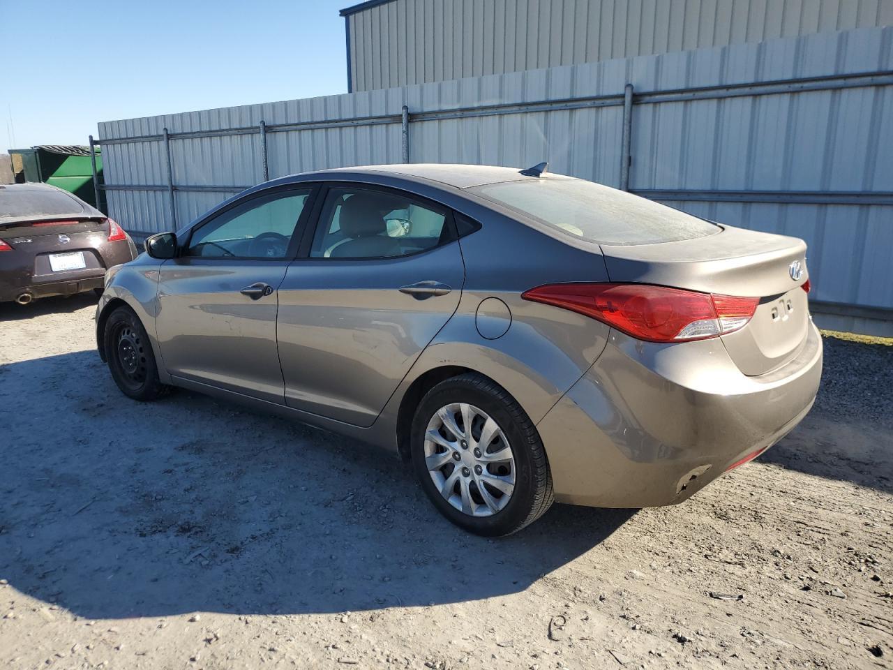 2011 HYUNDAI ELANTRA GL - Image 2