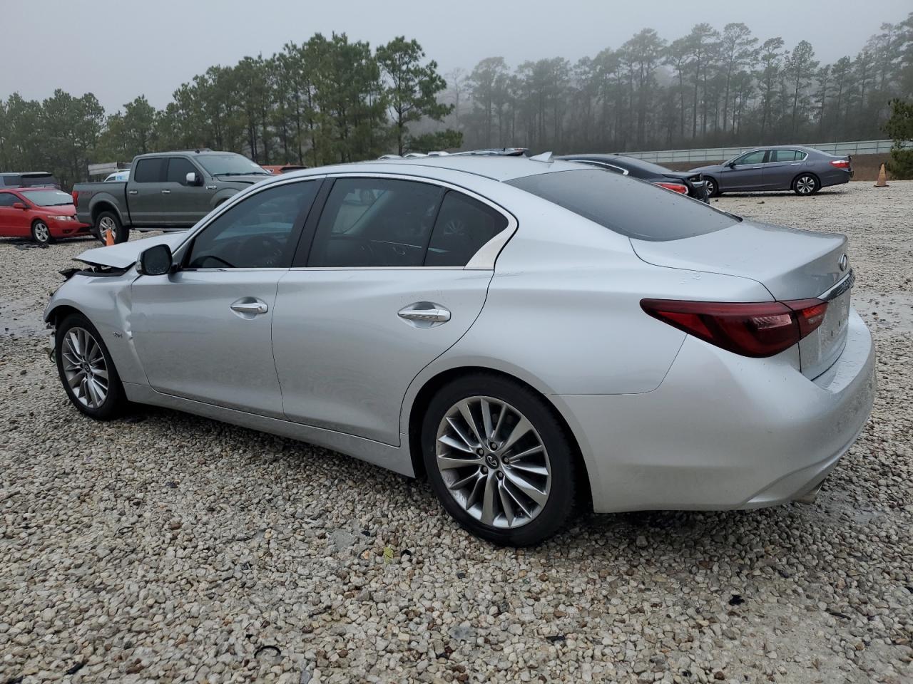 2018 INFINITI Q50 LUXE - Image 2