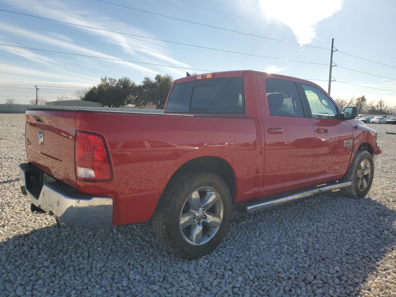 2019 RAM 1500 CLASS - Image 3