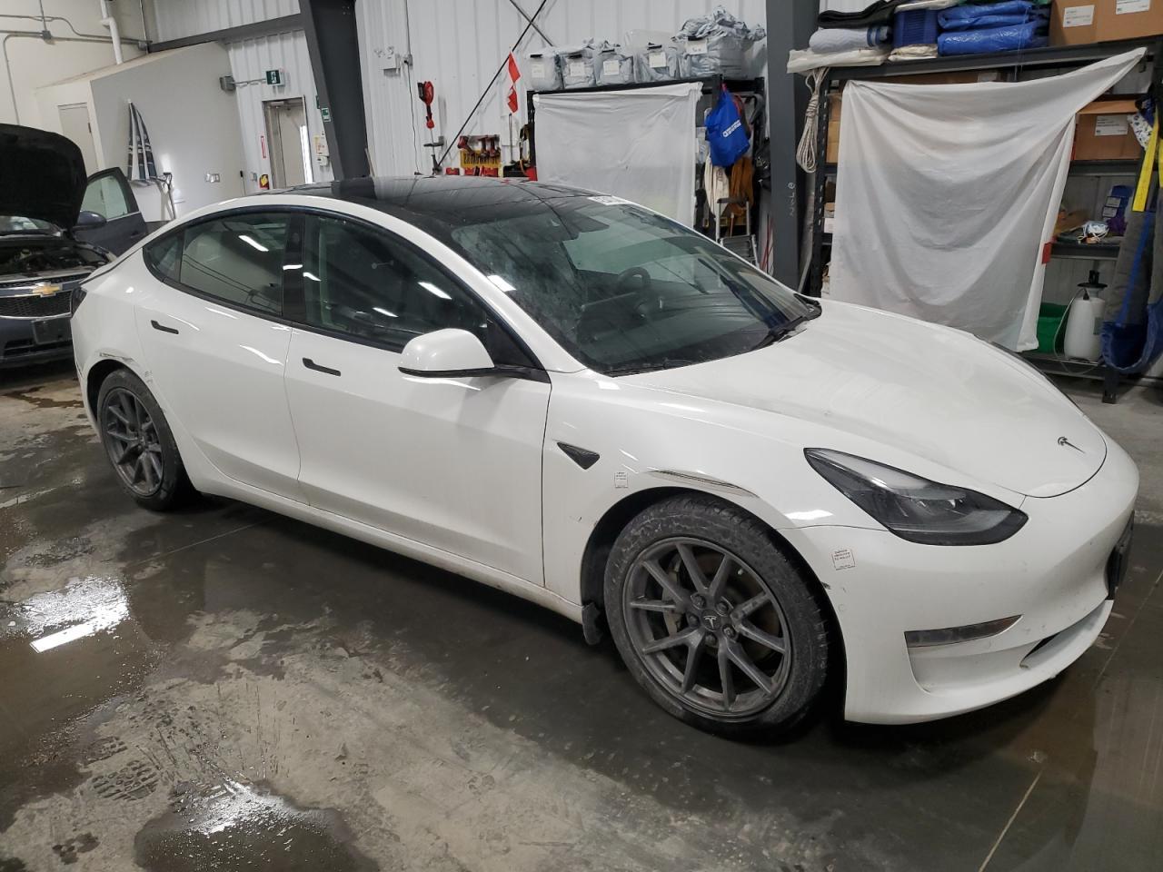 2021 TESLA MODEL 3 - Фото 4