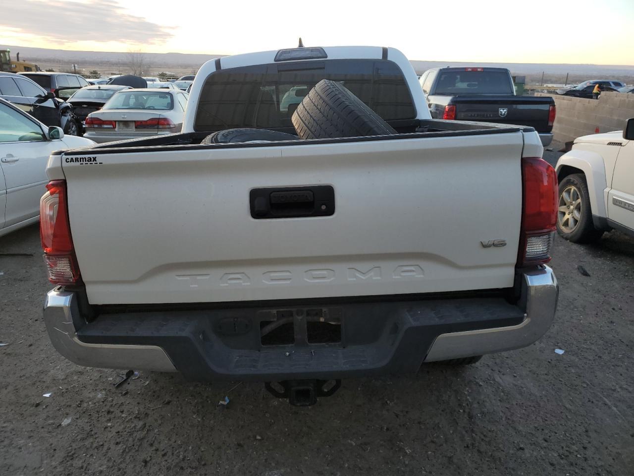 2018 TOYOTA TACOMA DOU - Фото 6