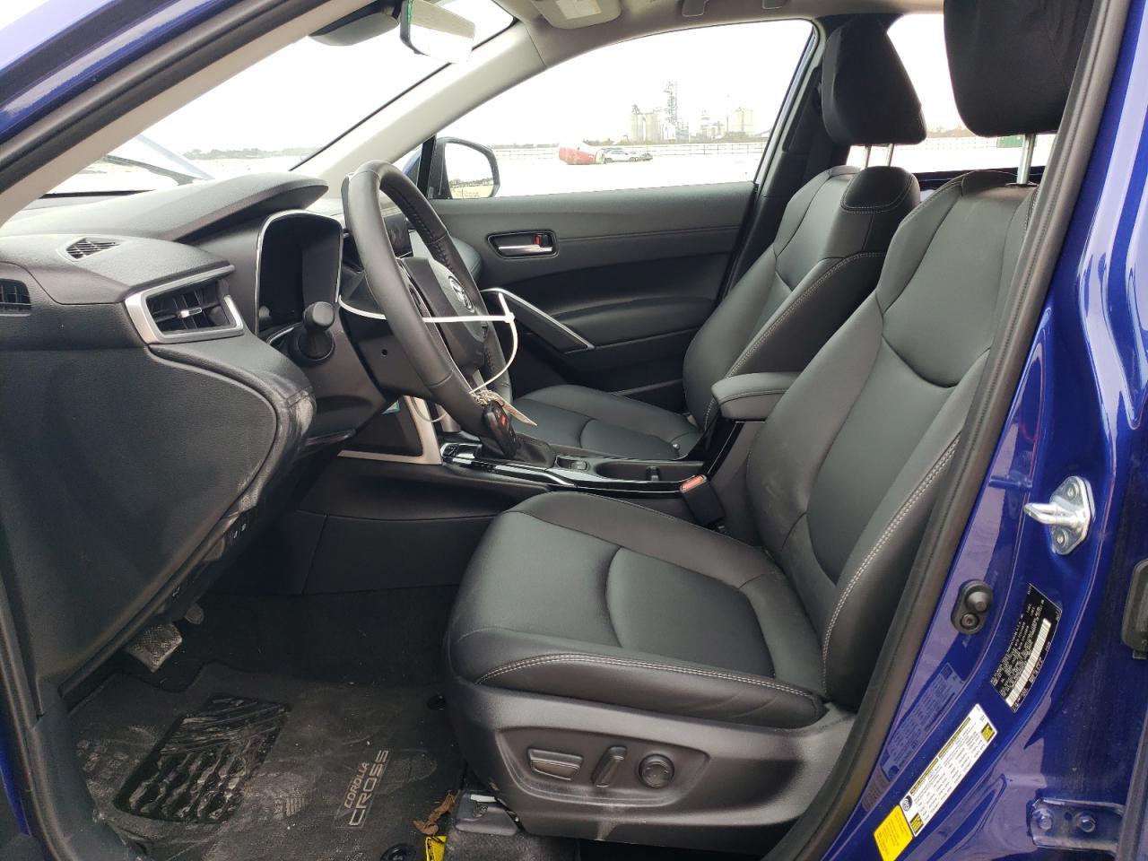 2024 TOYOTA COROLLA CR - Image 7
