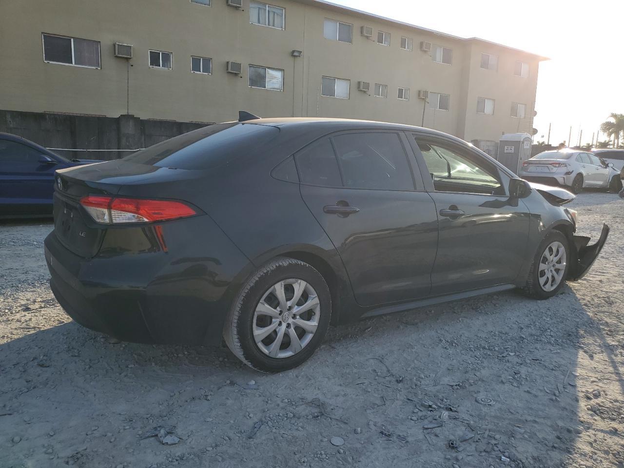 2020 TOYOTA COROLLA LE - Image 3