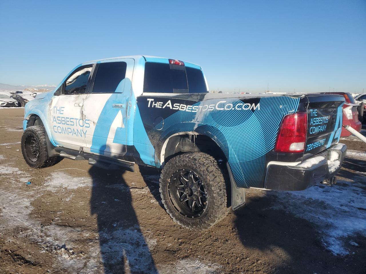 2018 RAM 2500 SLT - Image 2