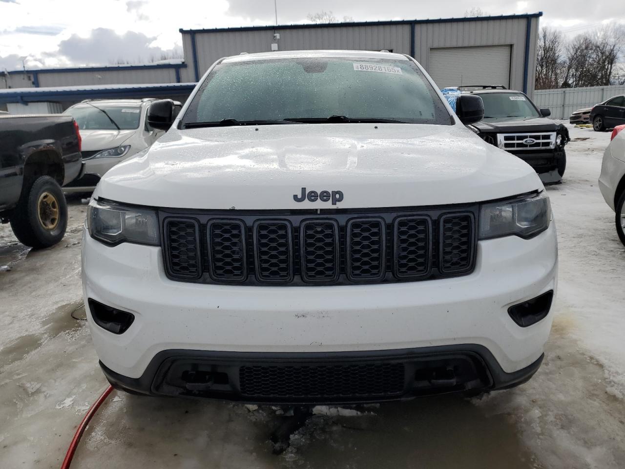 2018 JEEP GRAND CHER - Image 5